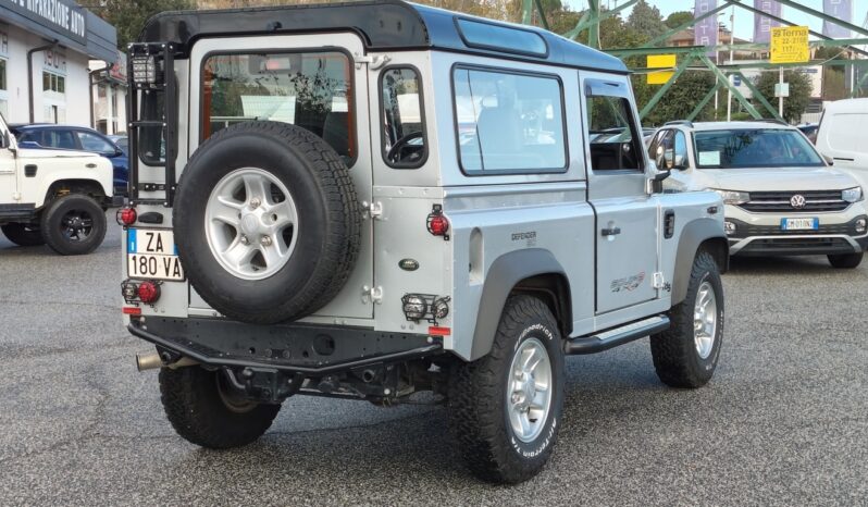 LAND ROVER DEFENDER 90 TD5 2.5 122 CV SE 6 POSTI