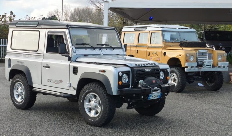 LAND ROVER DEFENDER 90 TD5 2.5 122 CV SE 6 POSTI