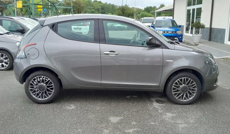 LANCIA YPSILON 1.0 70 CV HYBRID GOLD PLUS