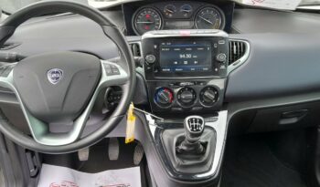 LANCIA YPSILON 1.0 70 CV HYBRID GOLD PLUS
