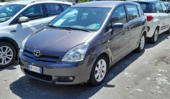 TOYOTA COROLLA VERSO 2.2 136 CV D-4D SOL