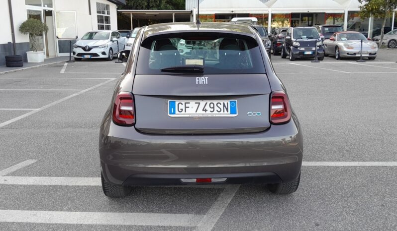 FIAT 500 E 3+1 42 KWH ICON