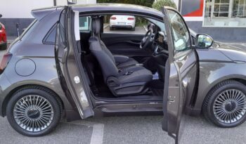 FIAT 500 E 3+1 42 KWH ICON