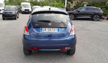 LANCIA YPSILON 1.0 70 CV HYBRID GOLD PLUS