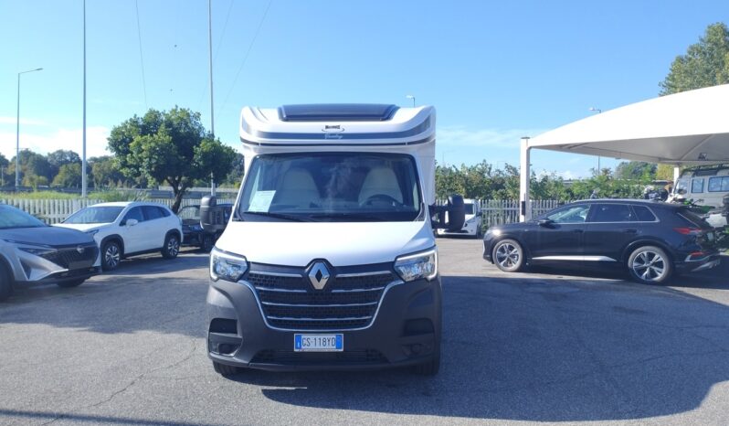 MC LOUIS YEARLING 83 RENAULT 2300 DCI 163 CV