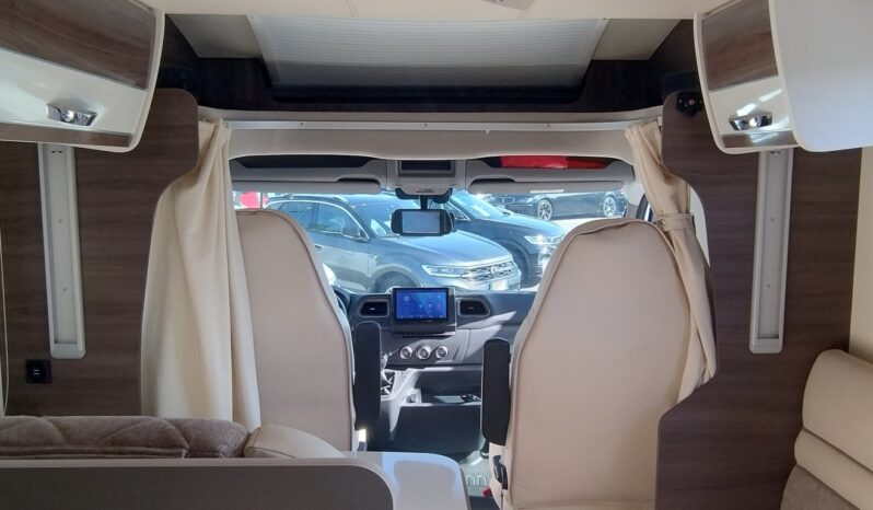 MC LOUIS YEARLING 83 RENAULT 2300 DCI 163 CV