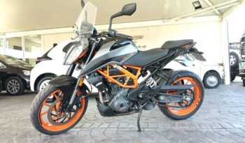 KTM DUKE 390