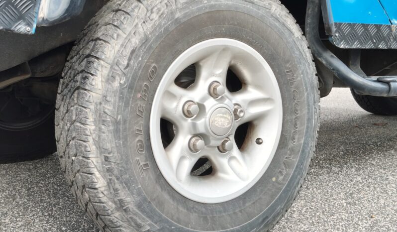 LAND ROVER DEFENDER 110 2.5 TD5 CAT STATION WAGON 122CV