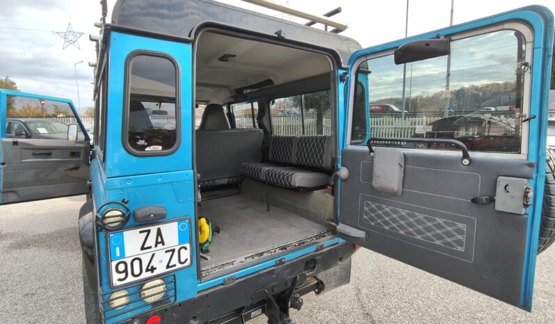LAND ROVER DEFENDER 110 2.5 TD5 CAT STATION WAGON 122CV