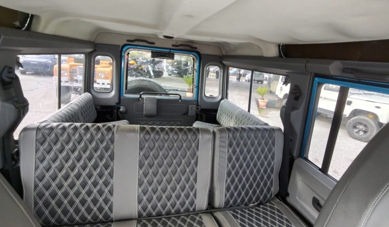 LAND ROVER DEFENDER 110 2.5 TD5 CAT STATION WAGON 122CV