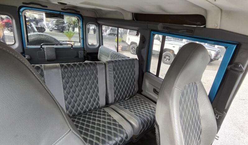 LAND ROVER DEFENDER 110 2.5 TD5 CAT STATION WAGON 122CV