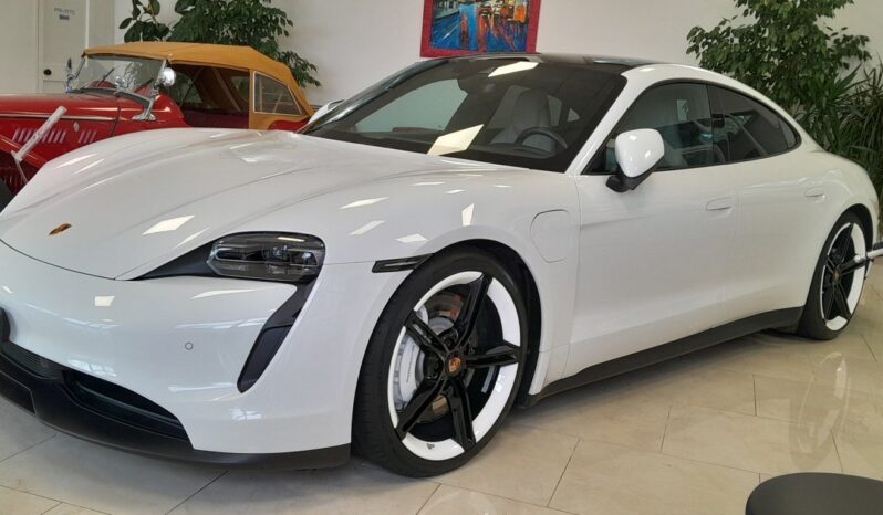 PORSCHE TAYCAN FULL ELECTRIC  381 CV