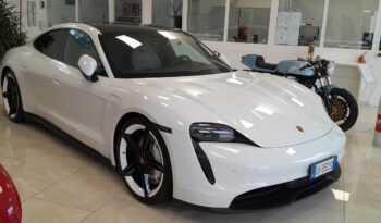 PORSCHE TAYCAN FULL ELECTRIC  381 CV
