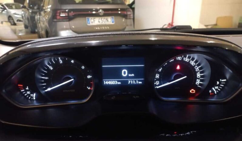 PEUGEOT 208 1.2 82 CV GPL ALLURE