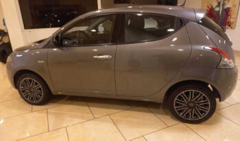 LANCIA YPSILON 1.0 70 CV HYBRID/GPL GOLD