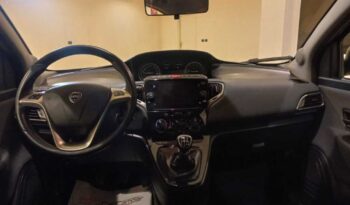 LANCIA YPSILON 1.0 70 CV HYBRID/GPL GOLD