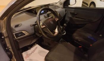 LANCIA YPSILON 1.0 70 CV HYBRID/GPL GOLD