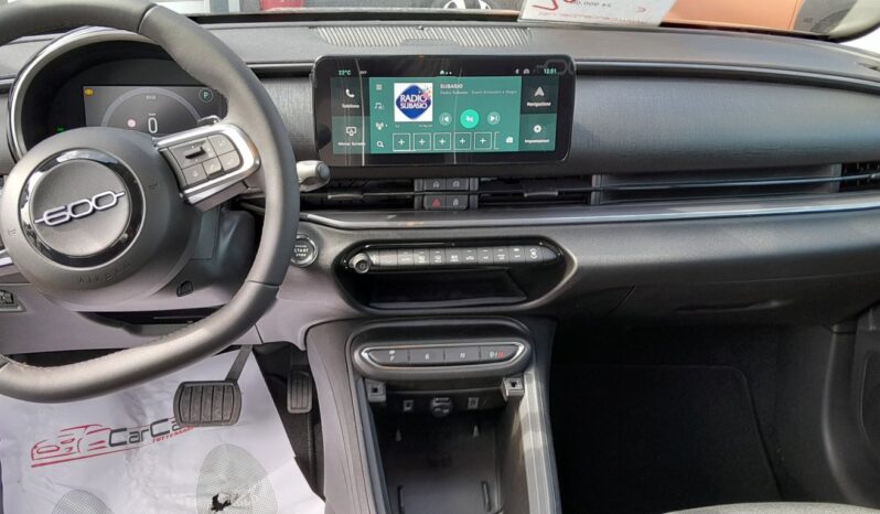 FIAT 600 1.2 110 CV MHEV DCT BUSINESS